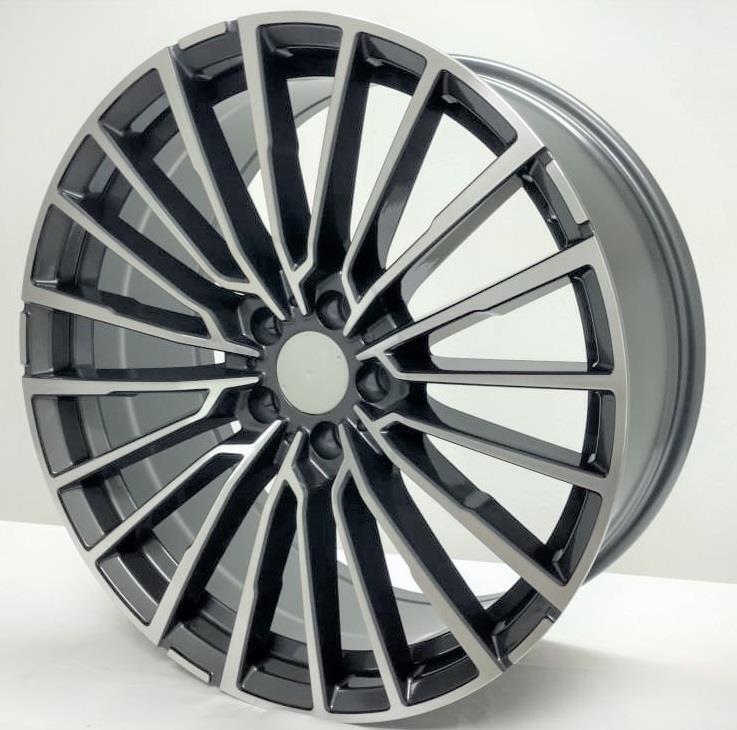 20'' wheels BMW 528 535 550 XD 2011 & UP 5x120 (staggered 20x8.5/10 PIRELLI TIRE